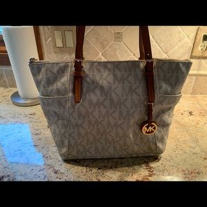 Michael Kors Tote